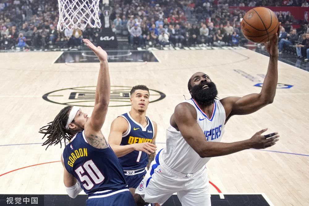 示出一种超 示出一种超